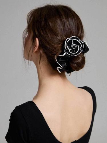 Organza Ribbon Hairpin