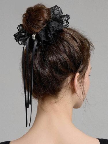 Lace Ribbon Scrunchie