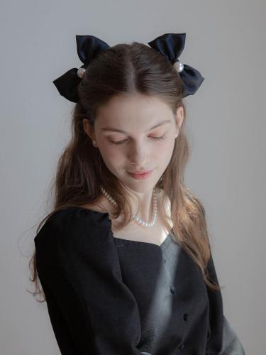 Pearl Ribbon Symmetrical Hair Clip Set