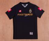 2001-2002 JUV Away Retro Soccer Jersey