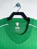 2007-2008 Man Utd Green Goalkeeper Long Sleeve Retro Soccer Jersey