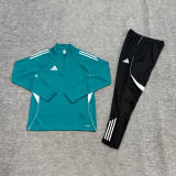 2025 AD Green Half Pull Tracksuit 
