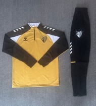 26-27 Malaga High Quality Half Pull Tracksuit 26-27 Malaga High Quality Half Pull Tracksuit