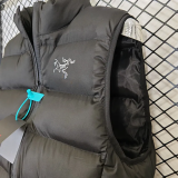 24-25  ARC-TERYX Black Cotton jacket vest (Waistcoat)