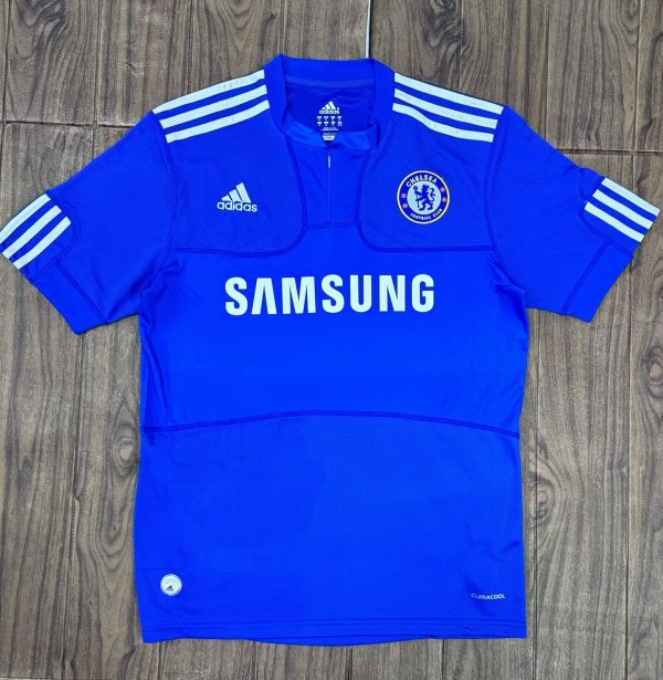 2009-2010 CHE Home Retro Soccer Jersey