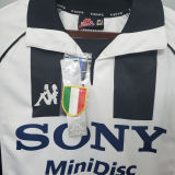 1997-1998 JUV Home Retro Fans Soccer Jersey