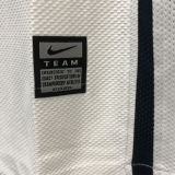 2008/2009 M Utd Away White Retro Soccer Jersey