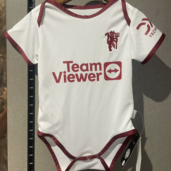 2023/24 M Utd White Baby Suit