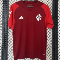 2024/25 Internacional Red Training Jersey 枣红色