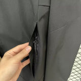 2025 THE N FACE Black Windbreaker (F700)
