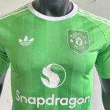 2025/26 M Utd GK Player Version Soccer Jersey