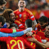 LAMINE YAMAL #10 Spain 1:1 Quality Home Red Fans Jersey 2024/25 ★★