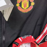 2025 M Utd Red Retro Windbreaker