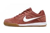 Nike SUPREME partners with MD football shoes  Supreme x Nike