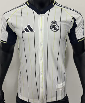 2025/26 RM White Baseball Player Version T-Shirt  硅胶版