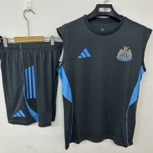 2025/26 Newcastle Black Vest Training Jersey (A Set)