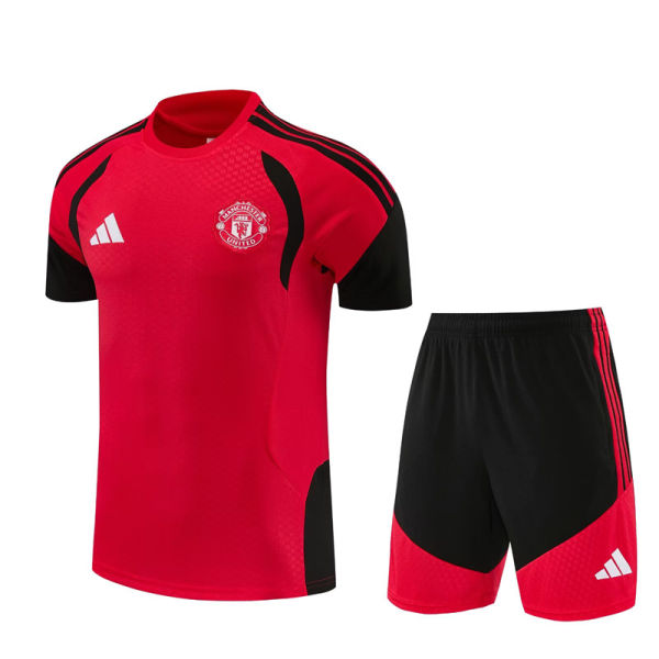 26-27 Man Utd Red Training Short Suit