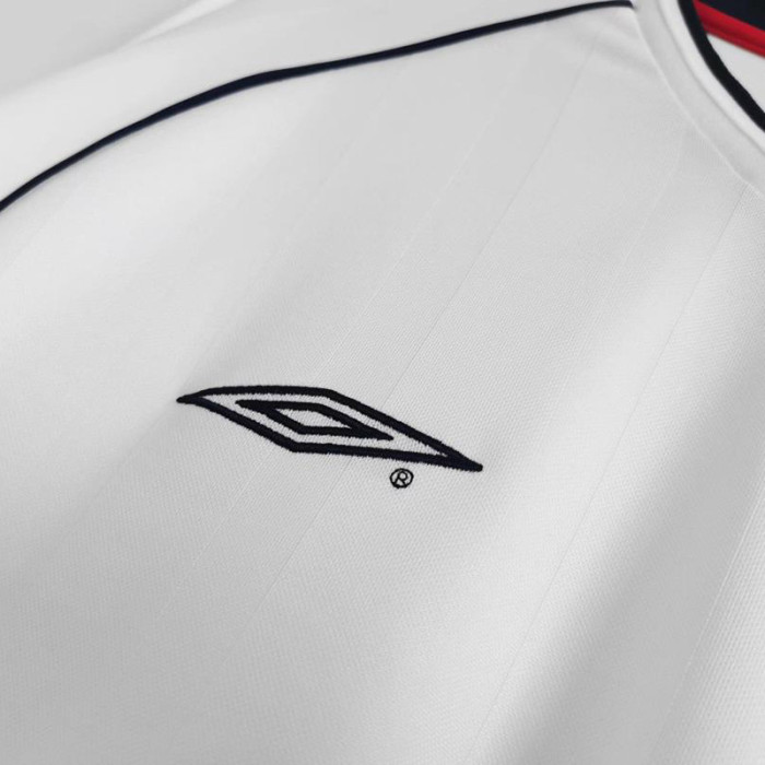 2002 England Home Retro Long Sleeve Soccer Jersey (长袖)