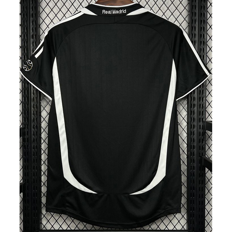 2006-2007 RMA Black Retro Soccer Jersey