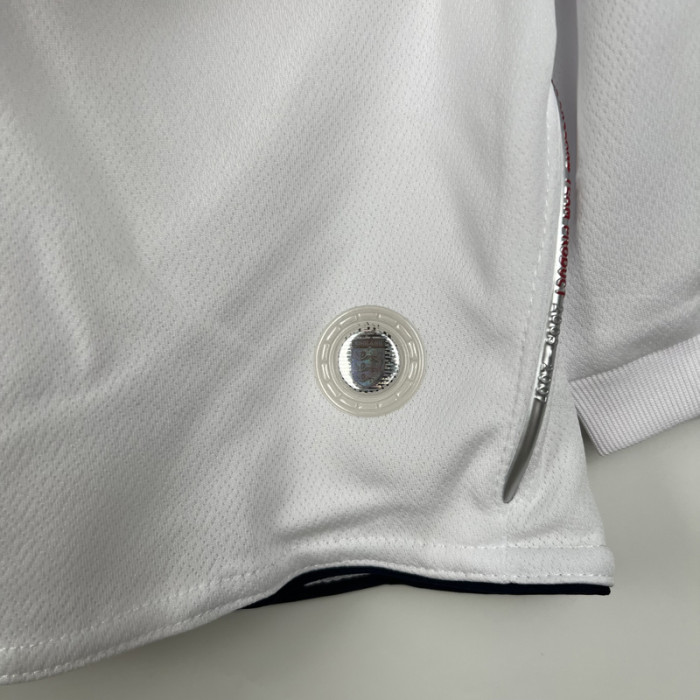 2006 England Home Retro Long Sleeve Soccer Jersey (长袖)