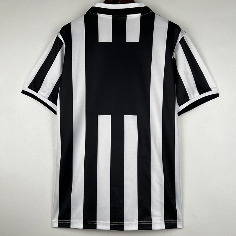 1996-1997 JUV Home Retro Soccer Jersey