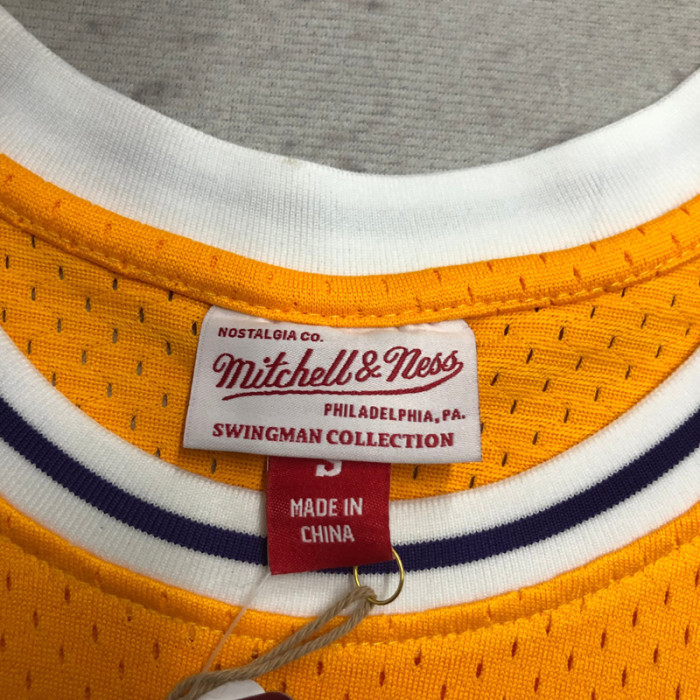 1997 LAKERS O’NEAL #34 Yellow Retro Top Quality Hot Pressing NBA Jersey(圆领)