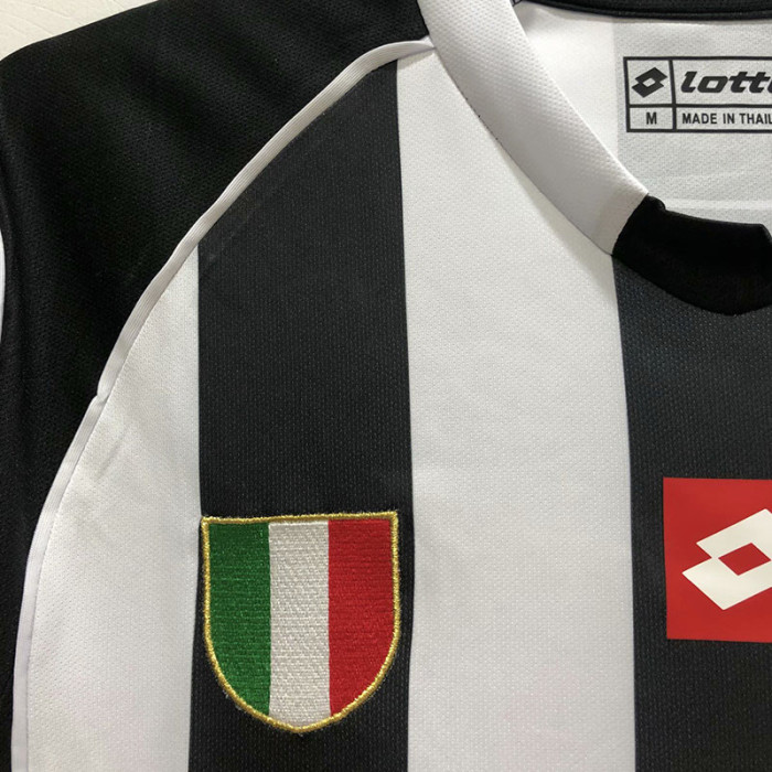 2002-2003 JUV Home Retro Soccer Jersey
