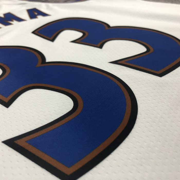 22-23 Wizards KUZMA #33 White Top Quality Hot Pressing NBA Jersey (Retro Logo)