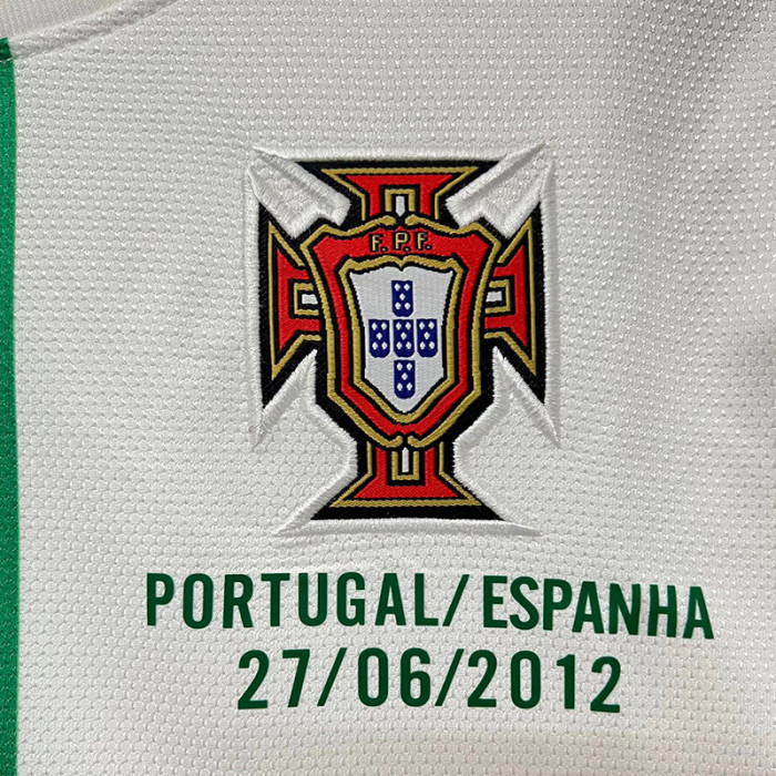 2012 Portugal Away Long Sleeve Retro Soccer Jersey (长袖)