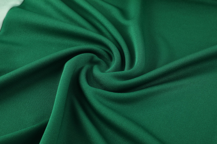 2024 AD Green Half Pull Tracksuit #AB07 (半拉链)