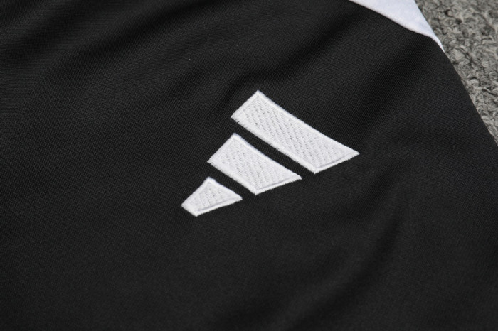 2024 AD White Half Pull Tracksuit (半拉链)