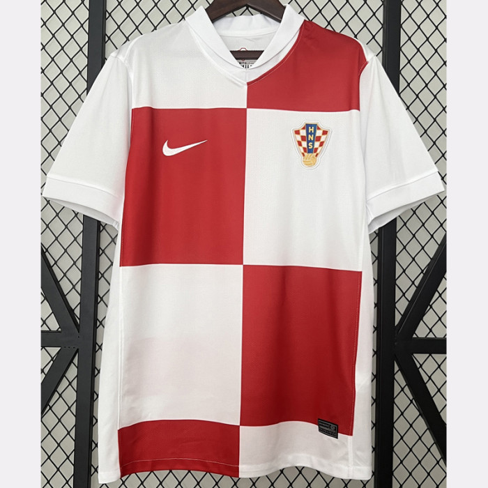 24-25 Croatia Home 1:1 Fans Soccer Jersey