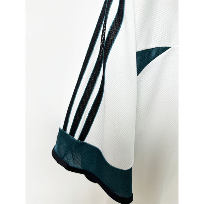 1999-2000 Newcastle Awat Retro Soccer Jersey