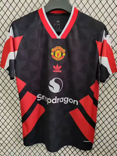 25-26 Man Utd Black Red Special Edition Training shirts