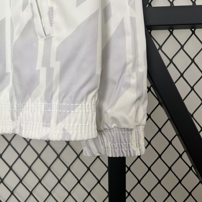 2024 Man City White Double Sided Windbreaker (双面风衣)