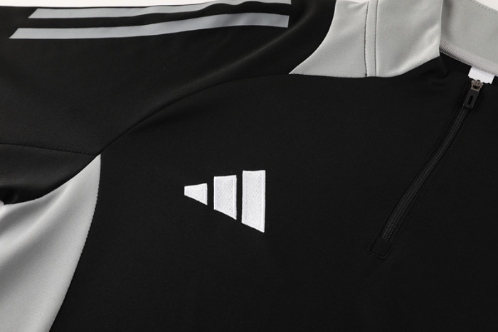 2024 AD Black Half Pull Tracksuit #AB07 (半拉链)