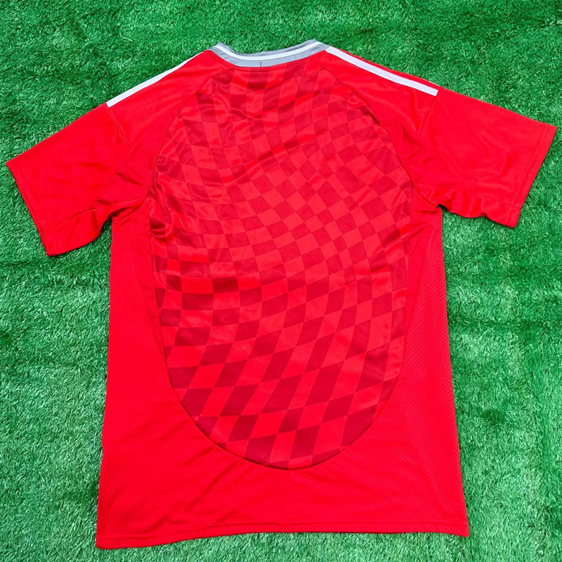 24-25 Aberdeen Home Fans Soccer Jersey