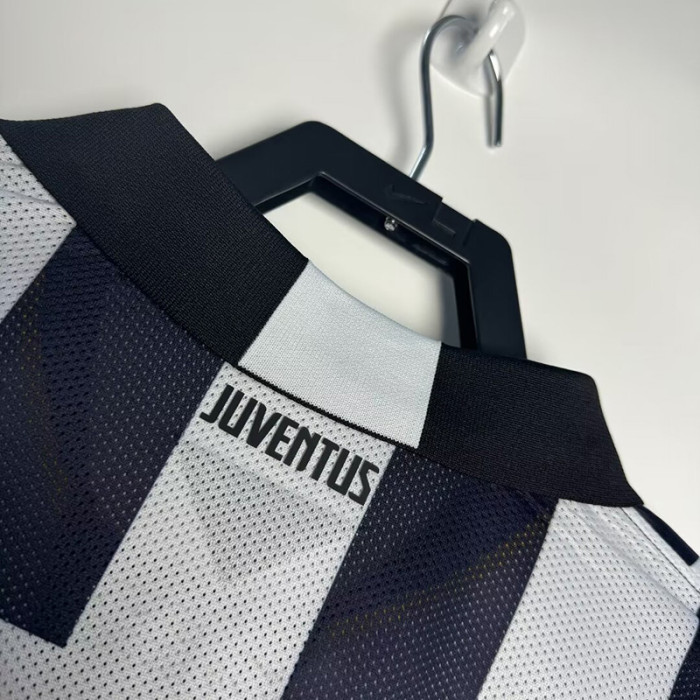 2014-2015 JUV Home Retro Long Sleeve Soccer Jersey (长袖) 带盾