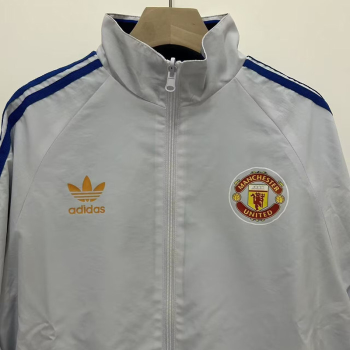 24-25 Man Utd Blue & White Double Sided Windbreaker (双面风衣)