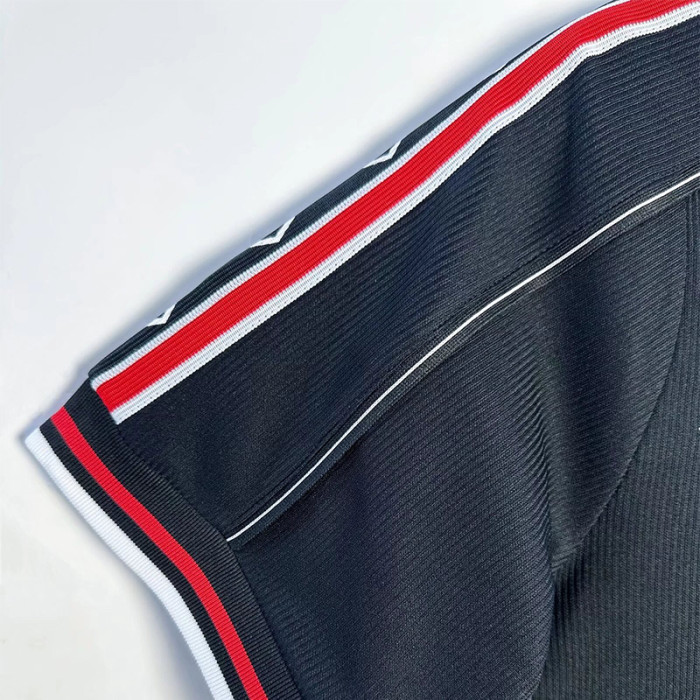 1998-1999 Man Utd Black Retro Soccer Jersey