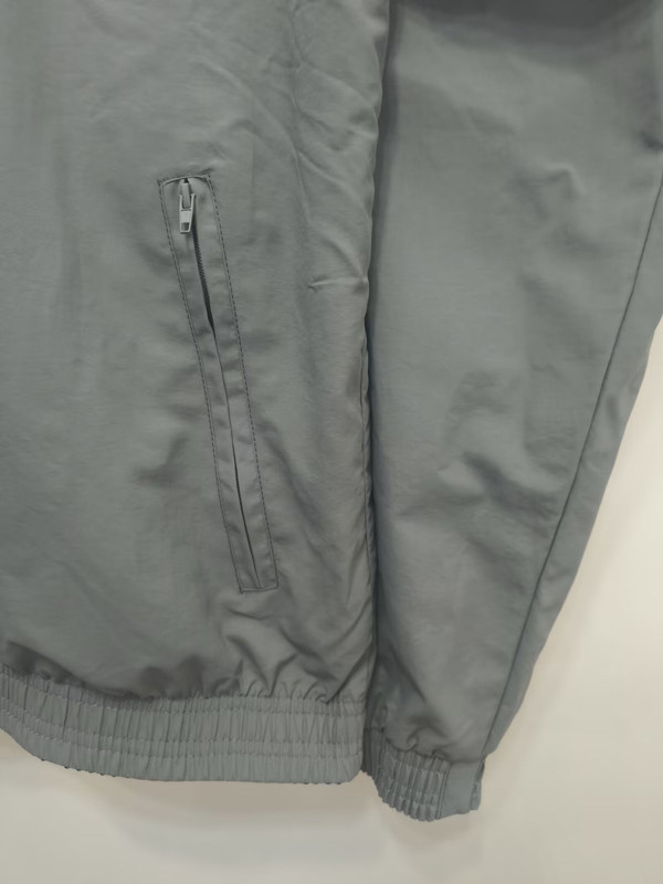 1996-1997 Dortmund Black & Grey Retro Double Sided Windbreaker (双面风衣)