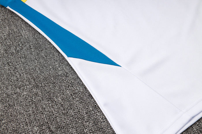2024 JOM White Half Pull Tracksuit (半拉链)