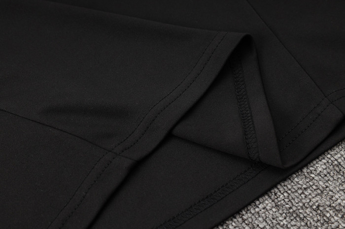 2024 JOM Black Half Pull Tracksuit (半拉链)