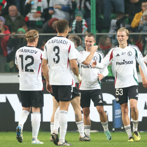 24-25 Legia Warszawa Home Fans Soccer Jersey
