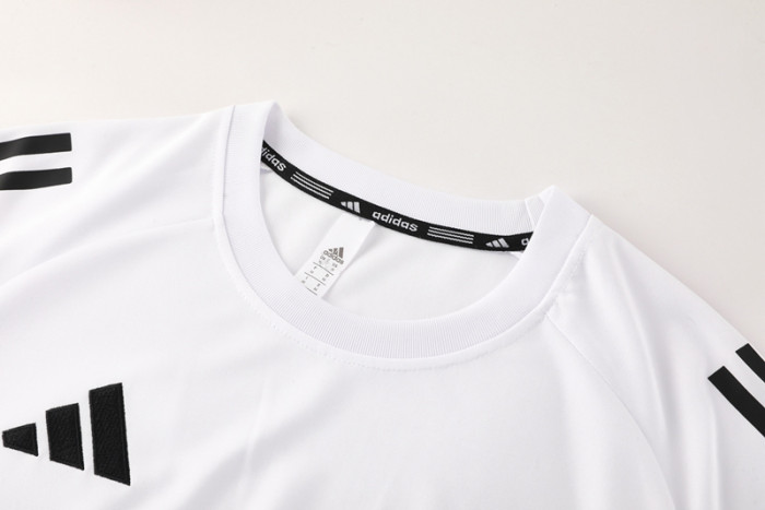 2025 AD09 White Training Short Suit