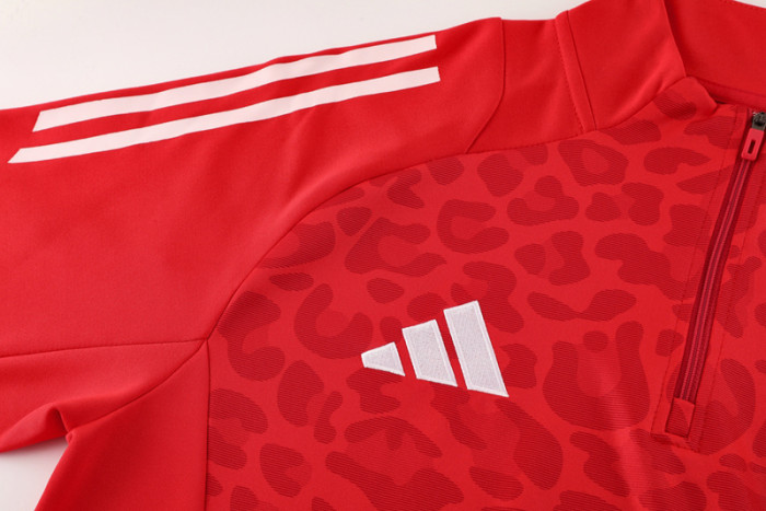 2024 AD Red Half Pull Tracksuit #AB08 (半拉链)
