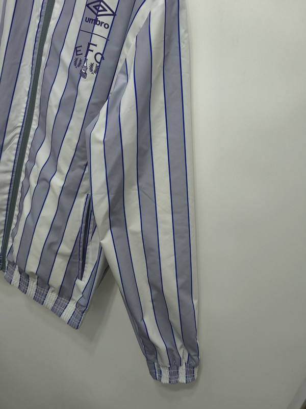 24-25 EVE Grey & White Double Sided Windbreaker (双面风衣)