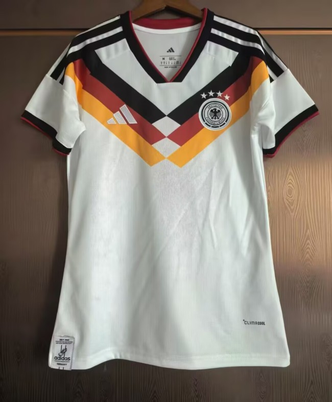 26-27 Germany Home Woman Soccer Jersey