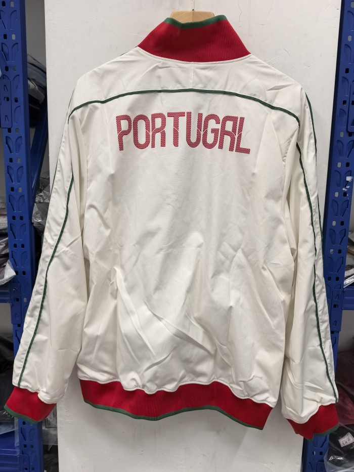 25-26 Portugal White Windbreaker
