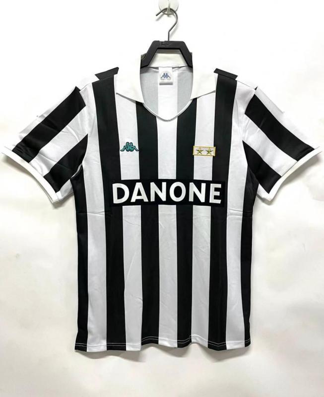 1992-94 JUV Home Retro Soccer Jersey